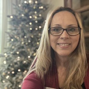 Meet your Posher, Charity